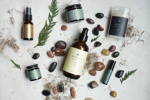 Quelle est la différence entre cosmétiques et produits de soin ?