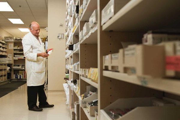 Les diplômes requis pour devenir pharmacien en France 